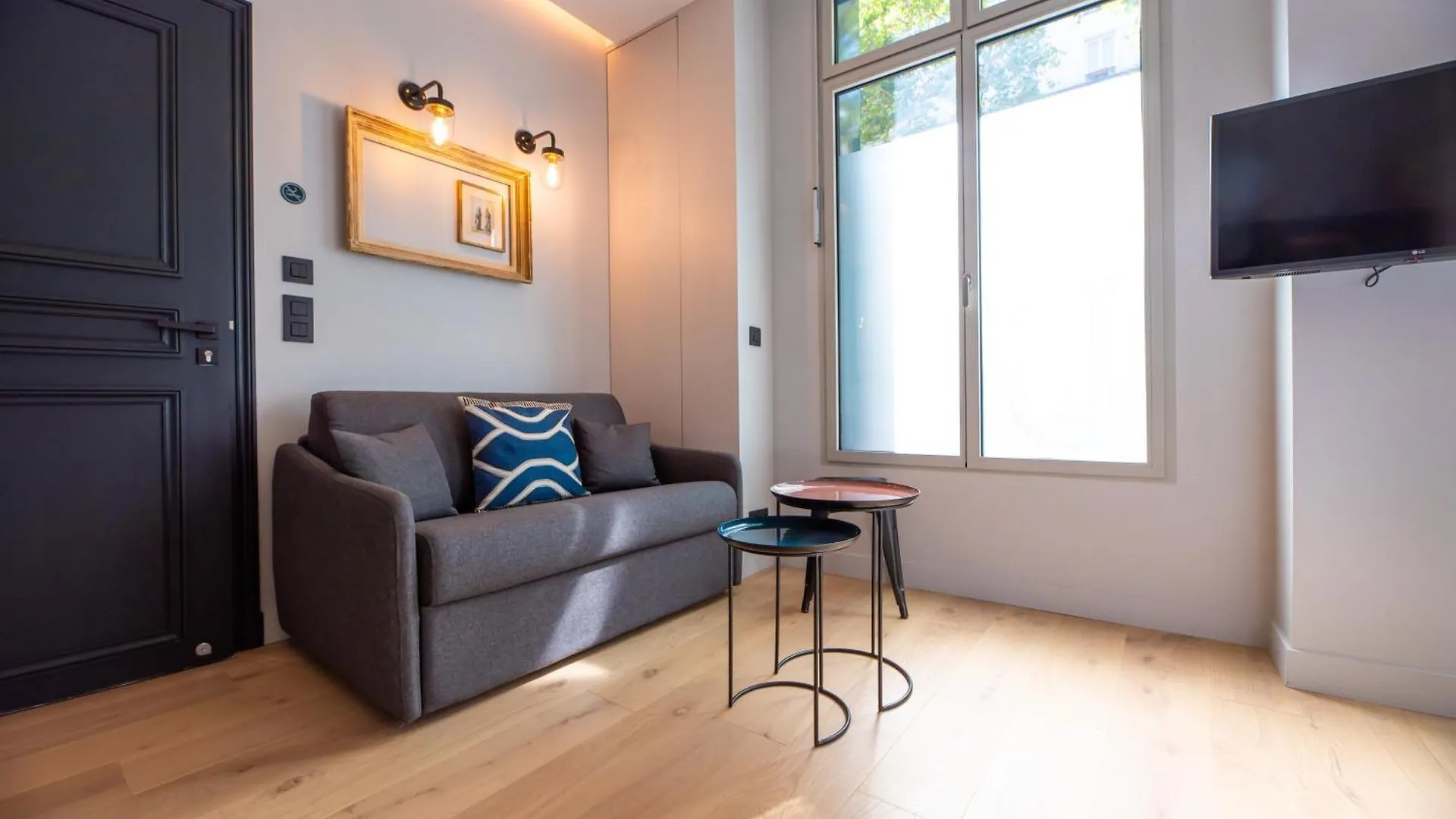 Demeure Montmartre Apartment Paris