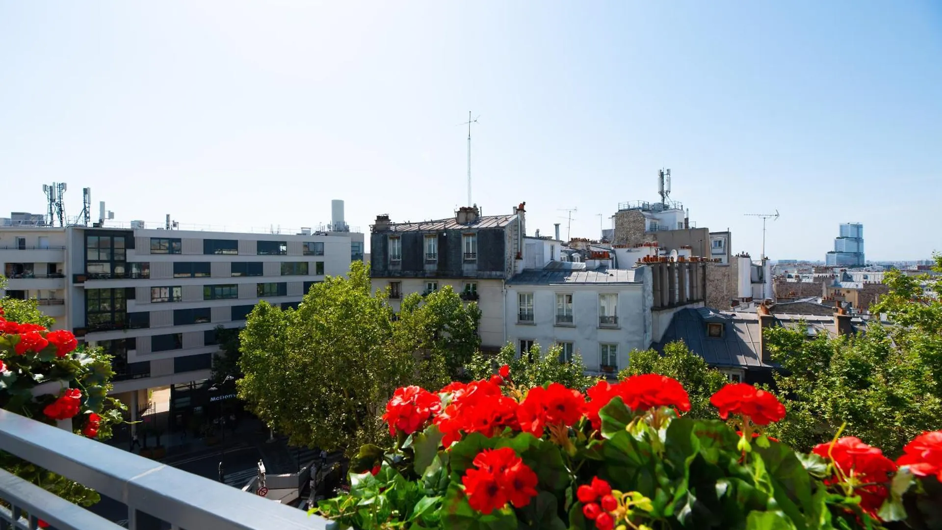 Demeure Montmartre Paris