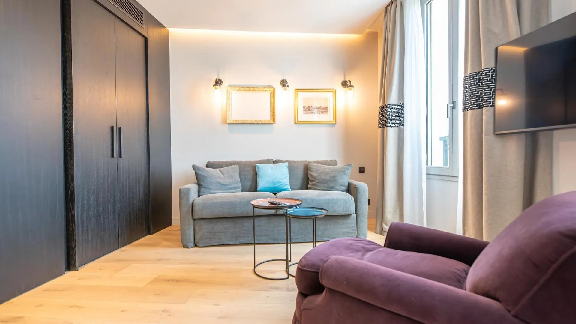 Apartment Demeure Montmartre Paris