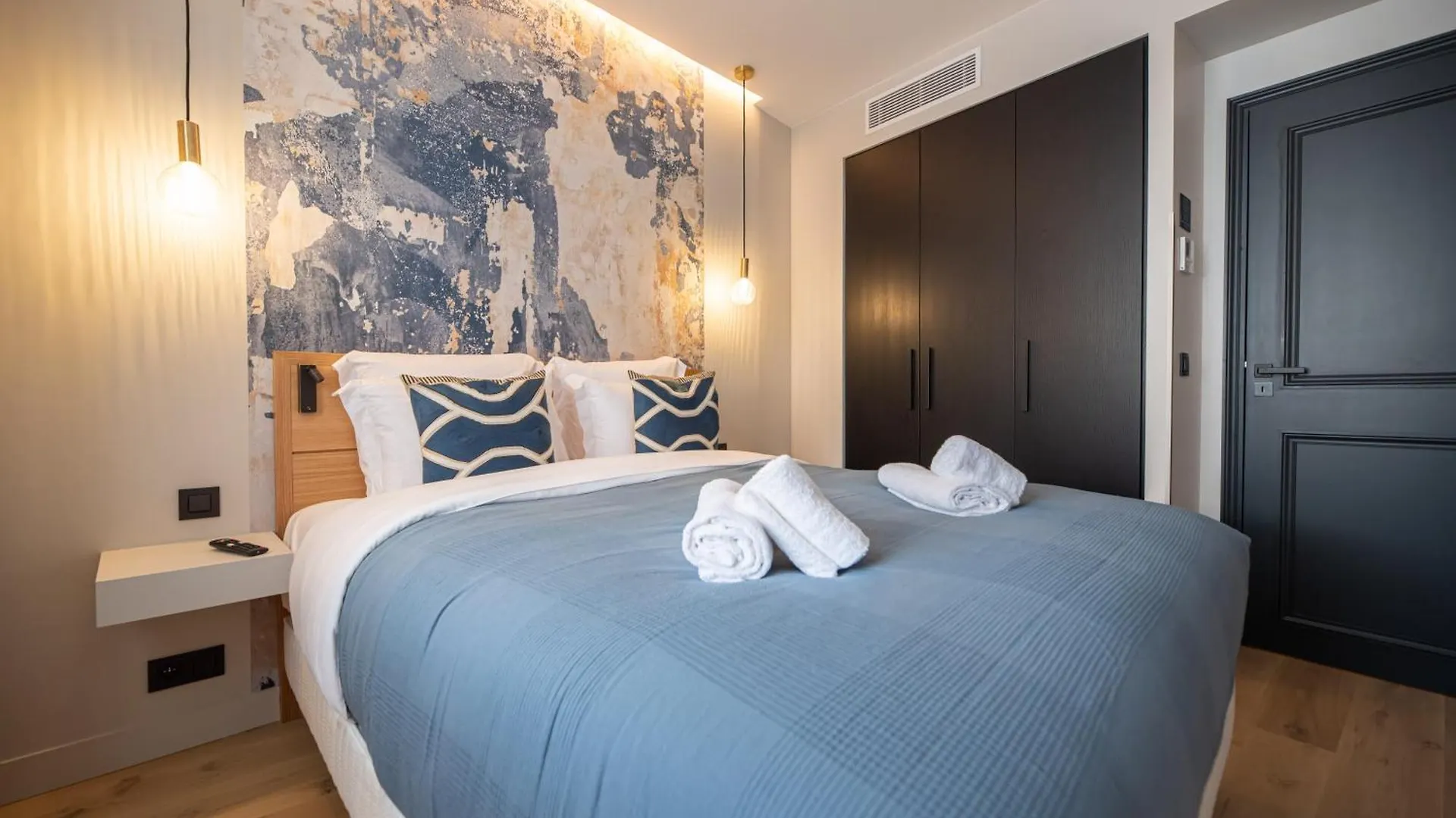 Apartment Demeure Montmartre Paris